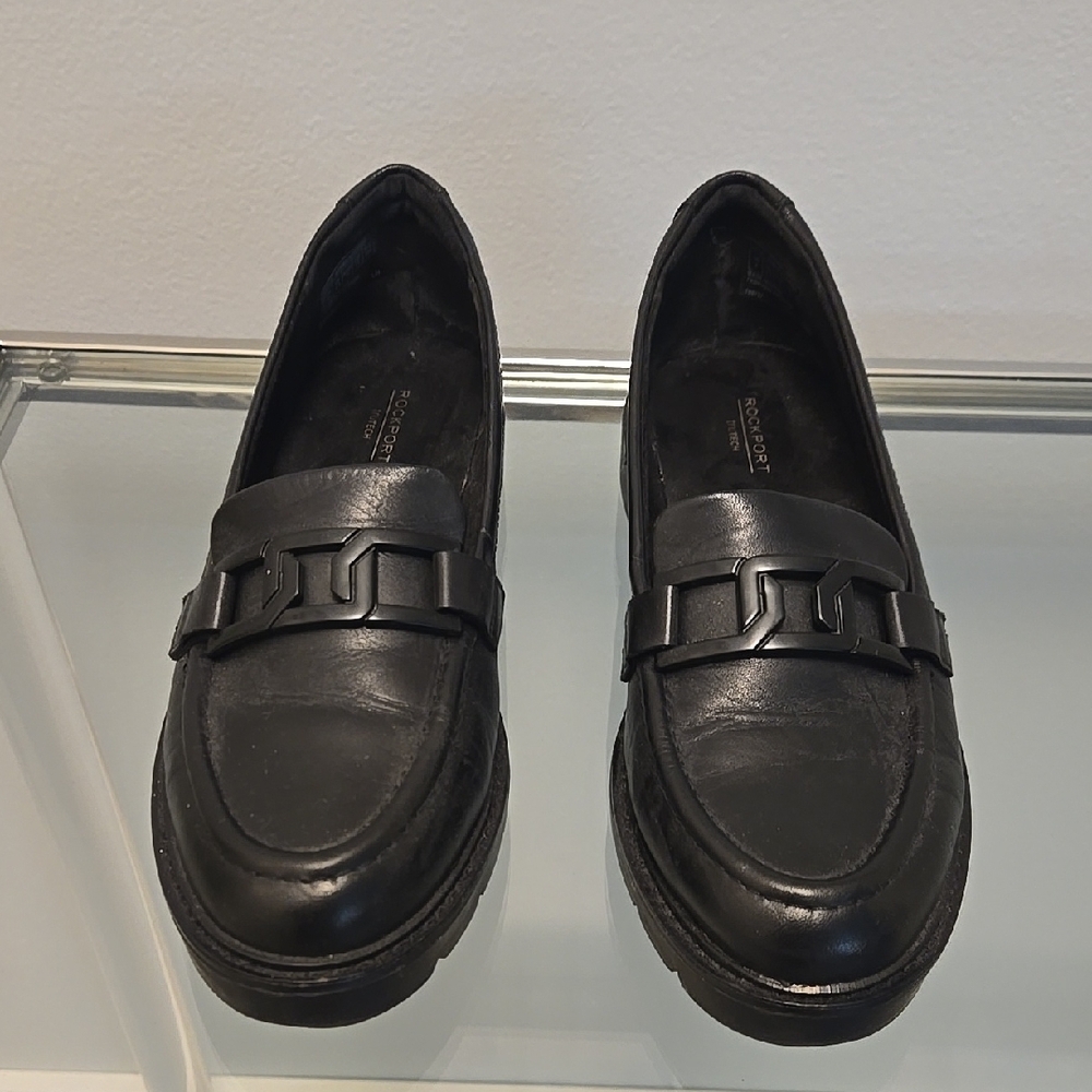 Black Loafers for Women
